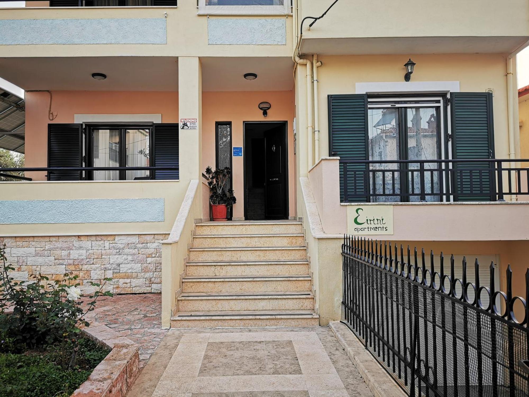 Studio Apartments Eirini Pyrgi Thermis Luaran gambar